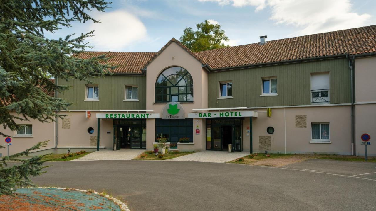 Logis Hotel - Restaurant Le Tulipier Vienne-le-Château Exterior foto